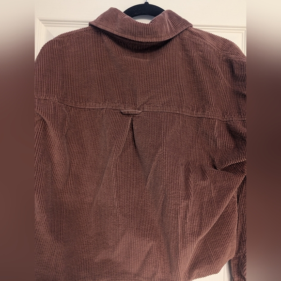 American Eagle cropped button down - Picture 10 of 10
